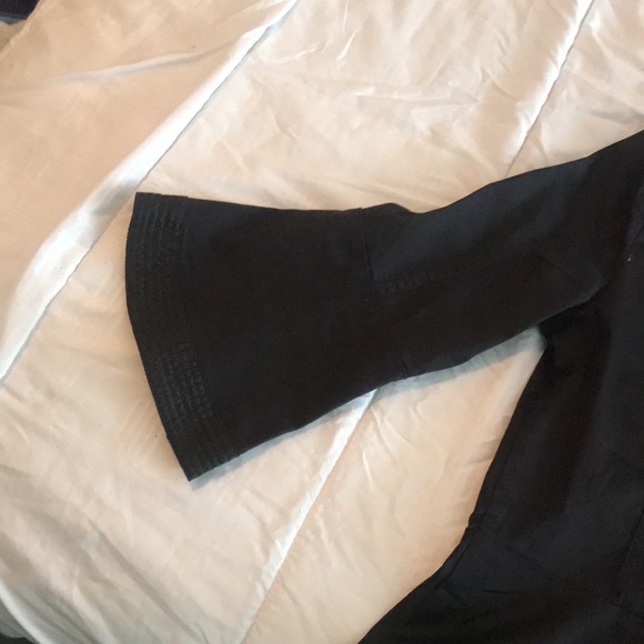 Black 3/4 sleeves embroidered Monoren jacket size L - Picture 3 of 3